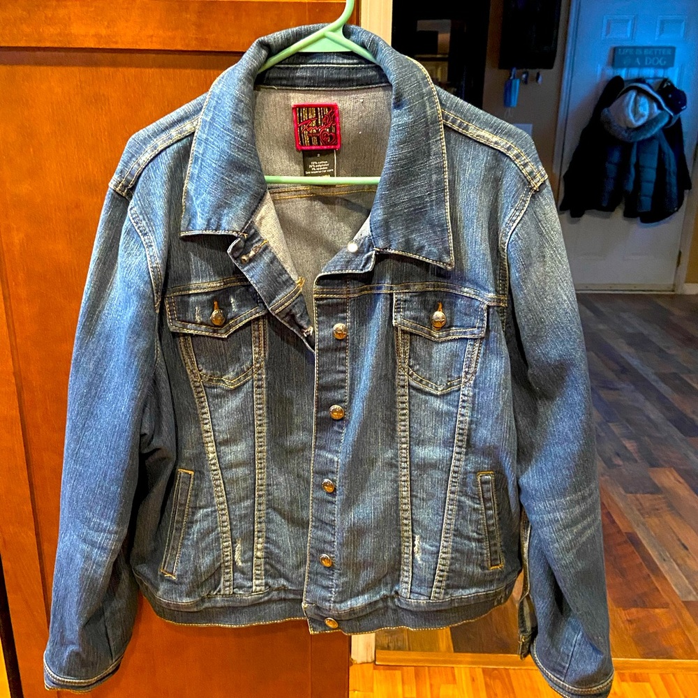 Torrid Size 2 Denim Jacket